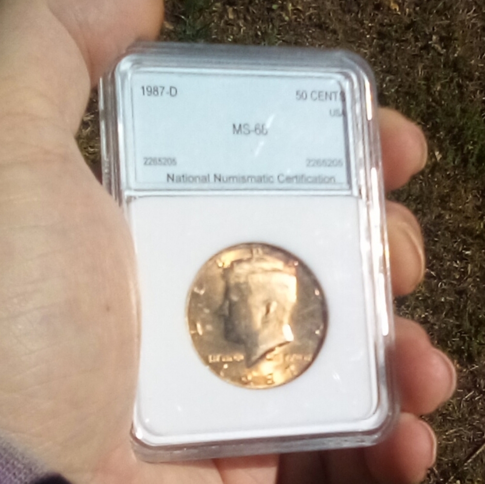 1987-D Gold Tone Kennedy Half Dollar Coin